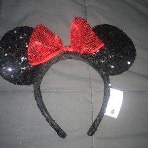 Minnie Mouse Ears